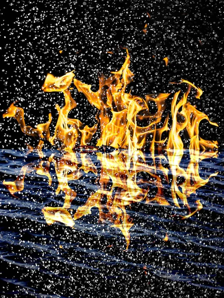 Snow Fire Background Reflection Water — Stock Photo, Image