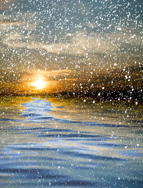 Puesta Sol Sobre Mar Con Nieve Foto Una Textura Abstracta — Foto de Stock