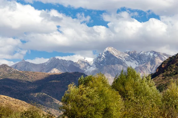 Belles Montagnes Tien Shan Kazakhstan Dans Parc Dans Nature — Photo