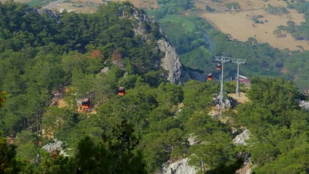 Funicular moves to the top of the mountain, Turkey, Kemer — Stock Video