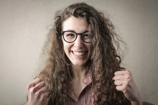 Feliz Joven Muestra Gesto Ganador —  Fotos de Stock