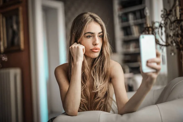 Selfie Auf Dem Tisch — Stockfoto