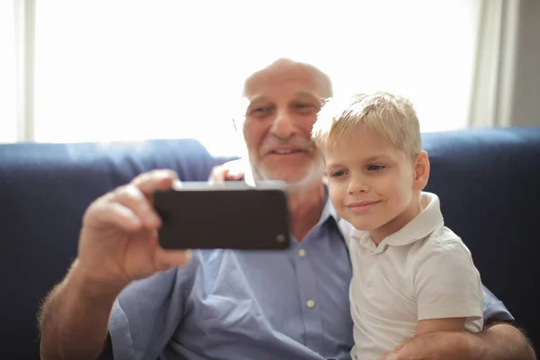 Grandfather Grandchild Taking Selfies — Stock Photo, Image