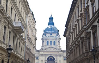 Sarışın kız yaz aylarında dinlenmek var