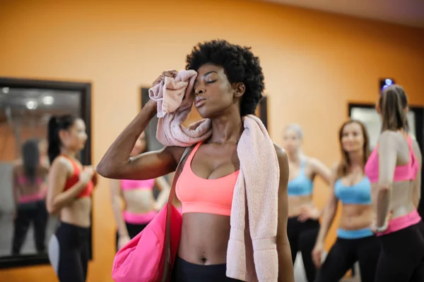 Una Chica Después Del Entrenamiento — Foto de Stock