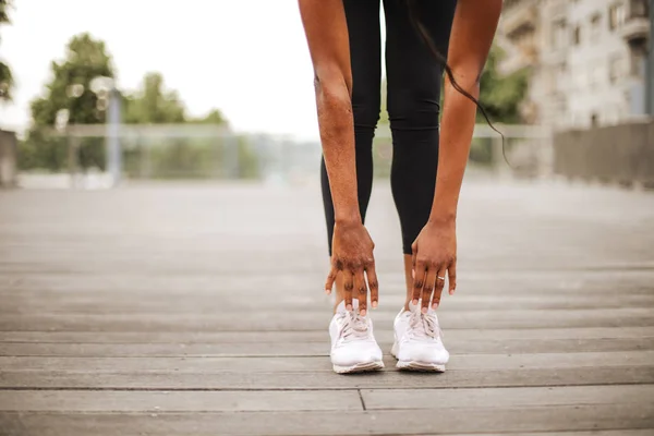 Ein Mädchen Nach Dem Lauf — Stockfoto