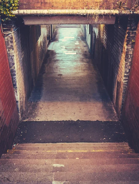 Grungy Subway Underpass — Stock Photo, Image