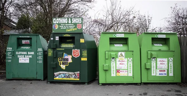 Swindon November 2018 Salvation Army Clothing Shoe Bank — Stock Photo, Image