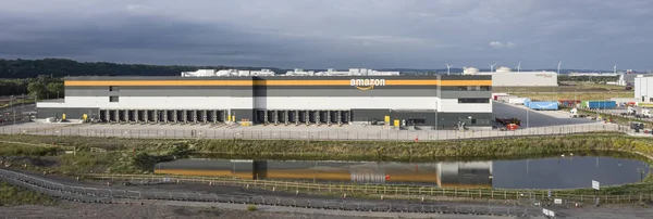 Avonmouth Julho 2019 Amazon Warehouse Distribution Center Building Handles Online — Fotografia de Stock