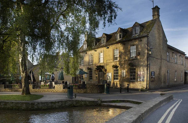 Vista di Bourton-on-the-water , — Foto Stock