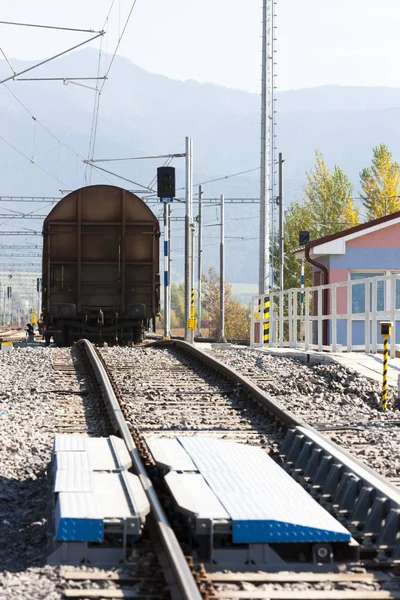 駅Zilina スロバキアに鉄道線路 — ストック写真