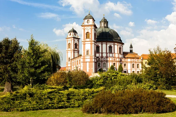 Schloss Jaromerice Nad Rokytnou — Stockfoto