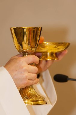 Düğün töreninde Hıristiyan ibadeti