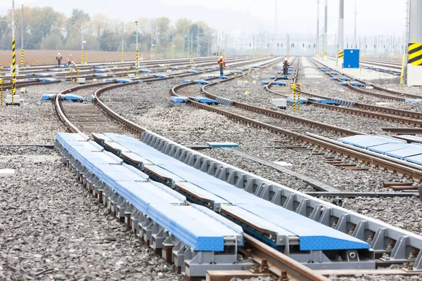 駅Zilina スロバキアに鉄道線路 — ストック写真