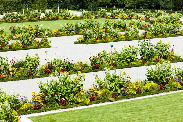 Baroque garden of Hof Palace, Lower Austria, Austria — Stock Photo, Image