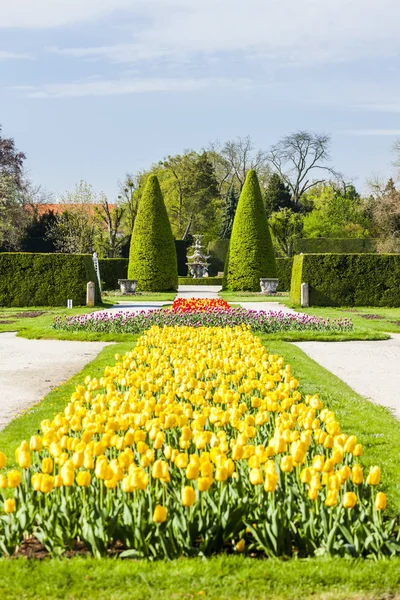 Zahrada Lednického paláce, Česká republika — Stock fotografie