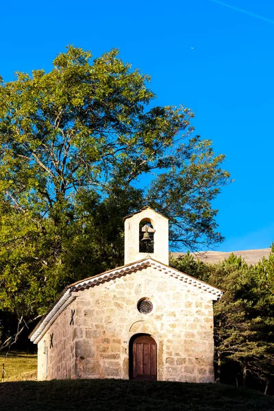 Kapelle, provence, frankreich — Stockfoto
