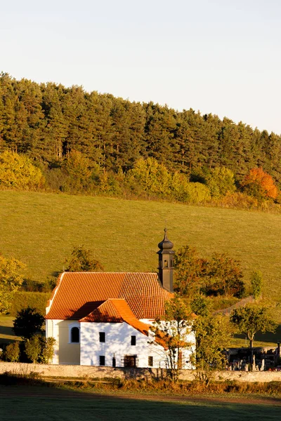 Kerk bij Rabi, Sumava. Tsjechische Republiek — Stockfoto