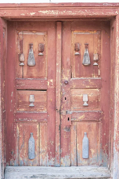 Staré dveře, vinné sklepy, Villanykovesd, Maďarsko — Stock fotografie