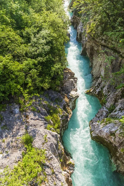 Rriver Soca, parque nacional de Triglavski, Eslovénia — Fotografia de Stock