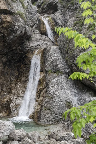 Vattenfall Cascata Facchin i Trentino-Alto Adige, Italien — Stockfoto
