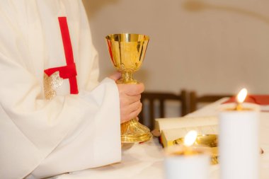 Düğün töreninde Hıristiyan ibadeti