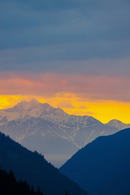 Yüksek Tauern 'de Sunrice, Doğu Tyrol, Avusturya