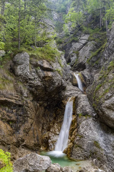 Vízesés Cascata Facchin Trentino-Alto Adige, Olaszország — Stock Fotó