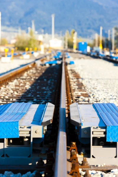 Zilina, Slovakya 'daki tren rayları — Stok fotoğraf