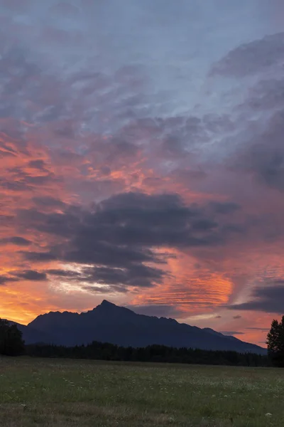 Sunrice with Krivan, Hight Tatras, Slovakia — Stock Photo, Image