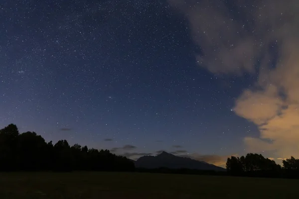 Night sky with Krivan, Hight Tatras, Slovakia — Stock Photo, Image