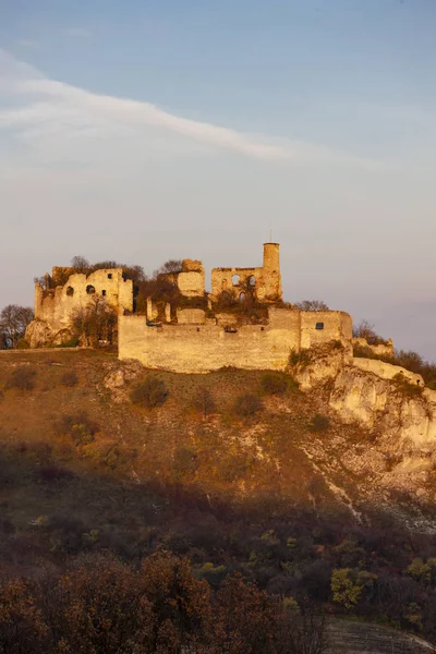 Falkenstein kastély ősszel, Ausztria — Stock Fotó