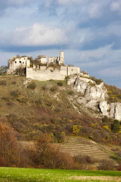 Falkenstein Castle in autumn, Austria — Stock Photo, Image