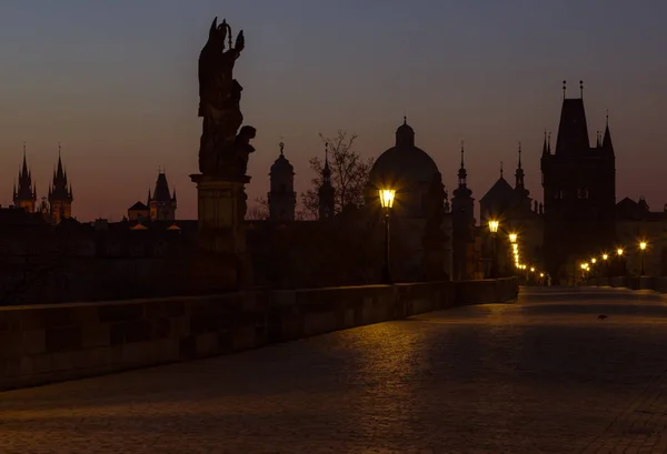 Most Karola o wschodzie słońca, Praga, Czechy — Zdjęcie stockowe