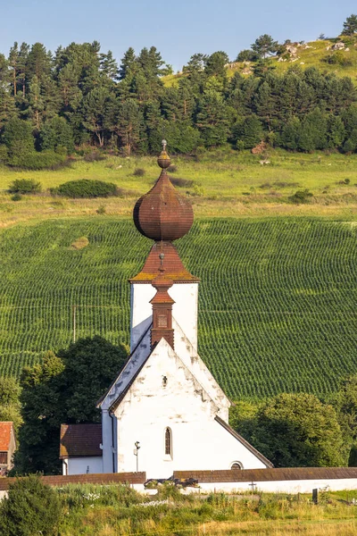 Igreja em Zehra, região de Spis, Eslováquia — Fotografia de Stock