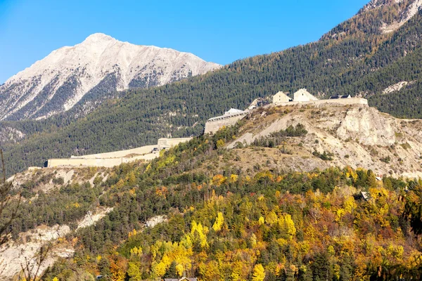 Antigua ciudad fortificada Briancon en Francia — Foto de Stock