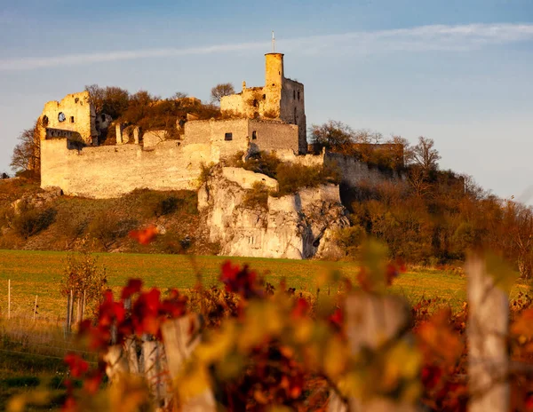 Sonbaharda Falkenstein Şatosu Avusturya — Stok fotoğraf