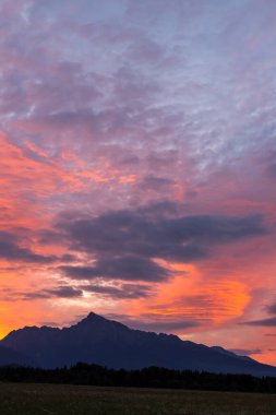 Krivan ile SunRice, Hight Tatras, Slovakya