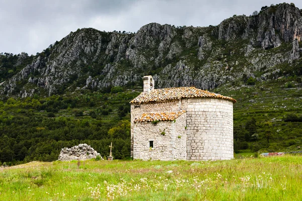 Capilla Escragnolles Provenza Francia — Foto de Stock