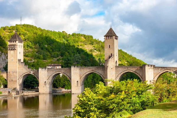 Pont Valentre Attraverso Fiume Lot Cahors Sud Ovest Della Francia — Foto Stock