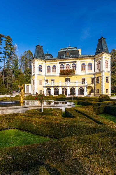 Castillo Betliar Cerca Roznava Eslovaquia —  Fotos de Stock