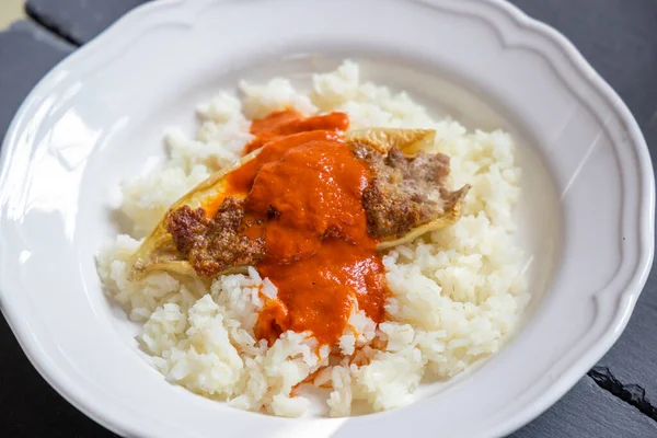 Pepper Filled Minced Meat Tomato Sauce Rice — Stock Photo, Image