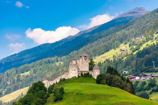 Schloss Heinfels Tirol Österreich — Stockfoto