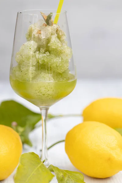 Nature Morte Avec Sorbet Menthe Citron — Photo