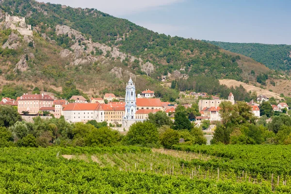 Dorf Durnstein Mit Weinbergen Wachau Österreich — Stockfoto