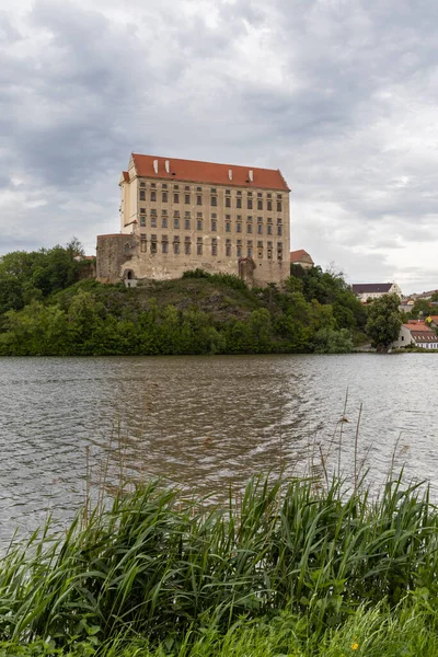 Hana 'daki Plumlov kalesi, Orta Moravya, Çek Cumhuriyeti