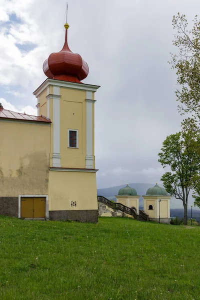 捷克共和国东波希米亚上帝之母修道院Hedec — 图库照片