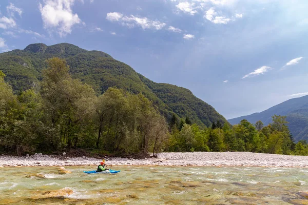 Kayakers Soca River Slovenië — Stockfoto