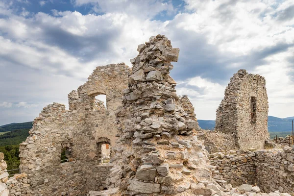 Ruiny Zamku Hrusov Powiat Zlate Moravce Region Nitra Słowacja — Zdjęcie stockowe