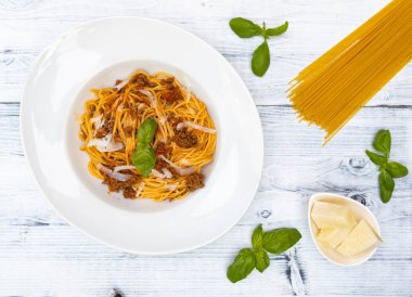 Bolonez soslu spagetti ile hayat